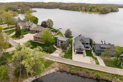 Photo of 3796 Cottage Reserve Rd NE, Solon, IA 52333 (MLS # 202502920)