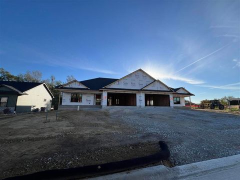 Photo of 640 Maclan Ct, IA 52246 (MLS # 202506371)