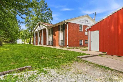 Photo of 327 Ash St, ColumbusJunction, IA 52738 (MLS # 202603501)