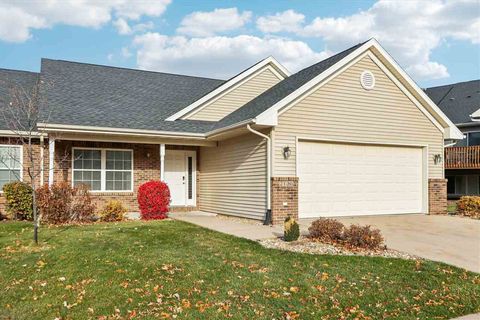 Photo of 2130 Terra Ln, Coralville, IA 52241 (MLS # 202507107)