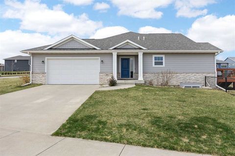 Photo of 765 Hanks Dr, IowaCity, IA 52240 (MLS # 202602074)