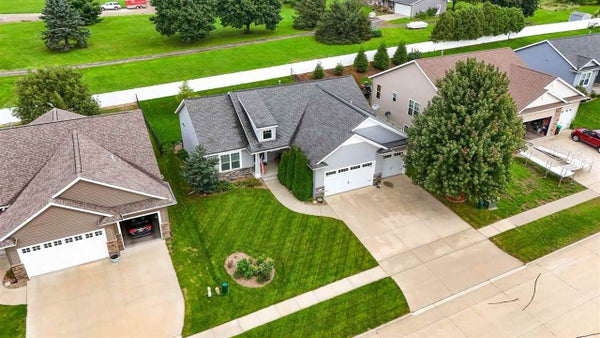 435 OAK PARK CIR, MARION, IA 52302 - Image 5fd37d5e3d6acbf2a65a1b71d0b8aef8/3776303922