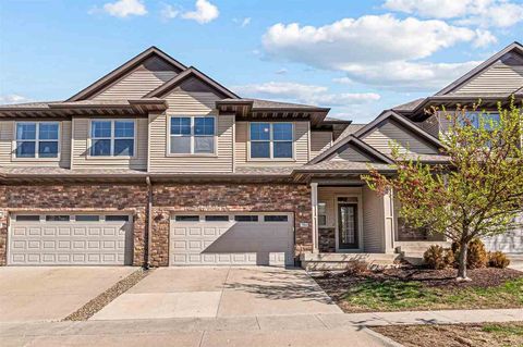 Photo of 704 Mission Point Rd, IowaCity, IA 52245 (MLS # 202602546)