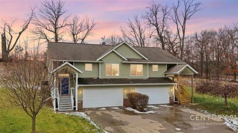 Photo of 295 Hickory Ct, Tiffin, IA 52340 (MLS # 202600028)