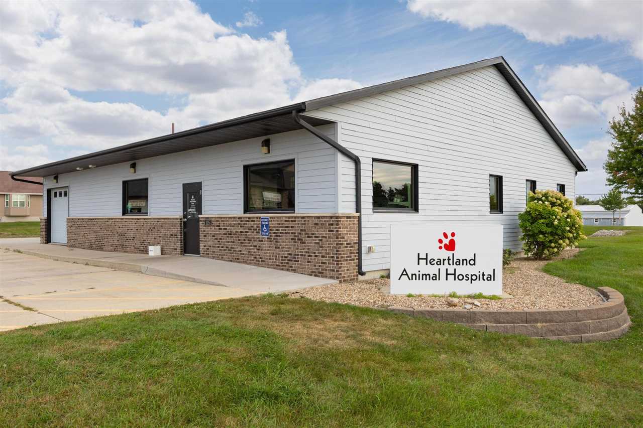 Photo 1 of 28 — 135 80th St 1, Fairfax, IA 52228