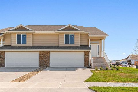 Photo of 1432 Ruth Ave, IA 52317 (MLS # 202505997)
