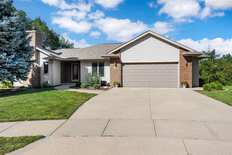 Photo of 74 Galway Circle, IowaCity, IA 52246 (MLS # 202601969)