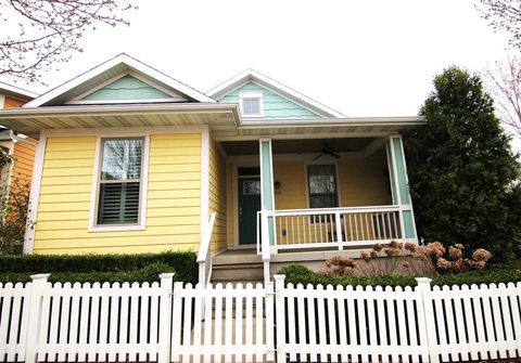 Photo of 906 Ball St, Iowa City, IA 52245 (MLS # 202502071)