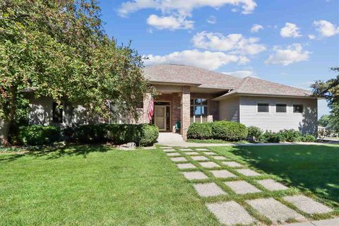 Photo of 1201 Wild Prairie, IowaCity, IA 52246 (MLS # 202600425)