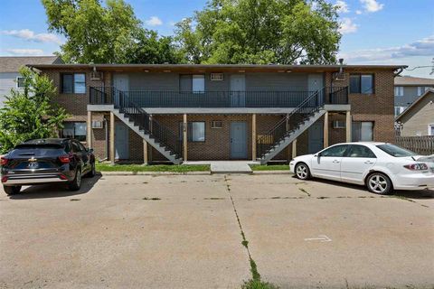 Photo of 504 2nd Ave, Coralville, IA 52241 (MLS # 202504606)