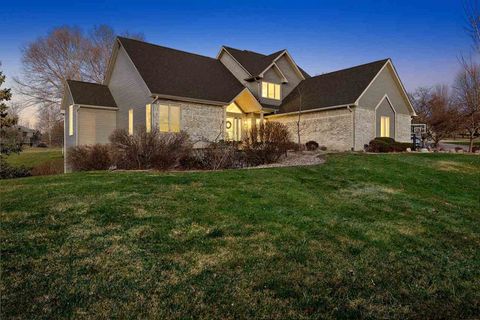 Photo of 482 Butternut Ln, IowaCity, IA 52246 (MLS # 202601961)