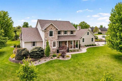 Photo of 1402 Ridgeview Ct, Washington, IA 52353 (MLS # 202602941)