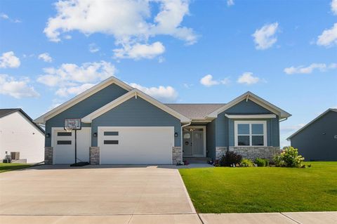 Photo of 1108 High Ridge Trail, Solon, IA 52333 (MLS # 202504984)