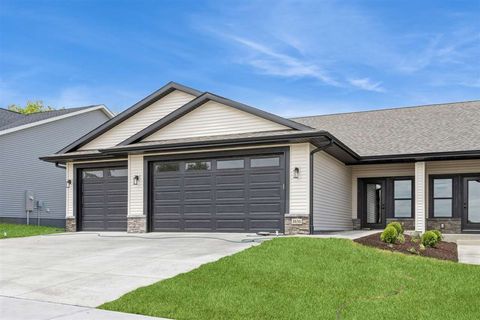 Photo of 1030 Highland Trail, Solon, IA 52333 (MLS # 202503422)