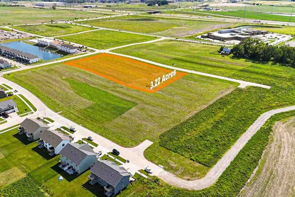 3 W FOREVERGREEN RD, NORTH LIBERTY, IA 52317 - Image 6dae0cd1f5f23ac4e850184e5616bfbd/964606544