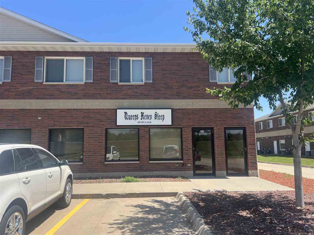 Photo 1 of 18 — 4 Hawkeye Dr 106, NorthLiberty, IA 52317