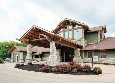 Photo of 100 Hawk Ridge Dr, IowaCity, IA 52246 (MLS # 202600379)