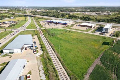 Photo of 135 Westcor Drive, Coralville, IA 52241 (MLS # 202600688)