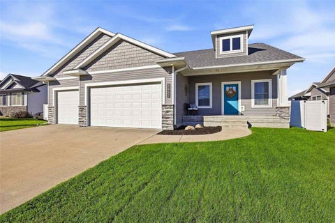 Photo of 3482 Hemingway St, Marion, IA 52302 (MLS # 202605865)