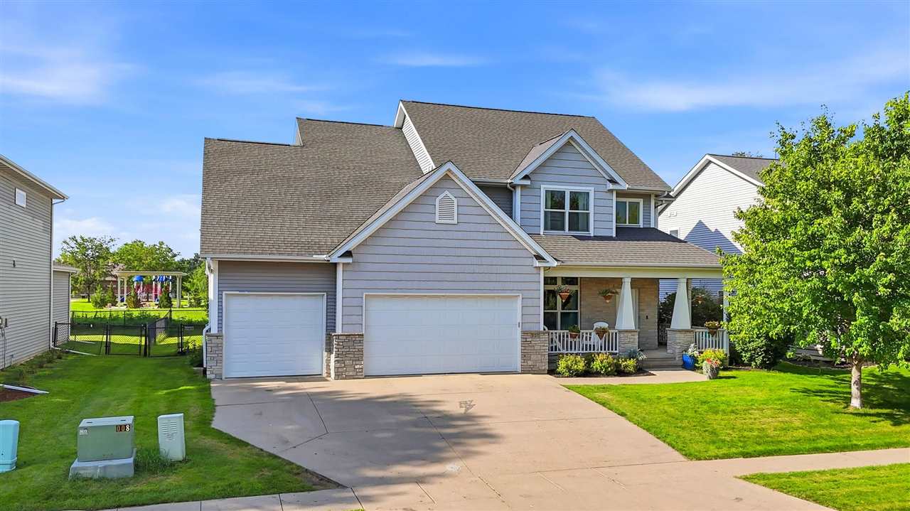 Photo 1 of 55 — 320 Lockmoor Ave, NorthLiberty, IA 52317