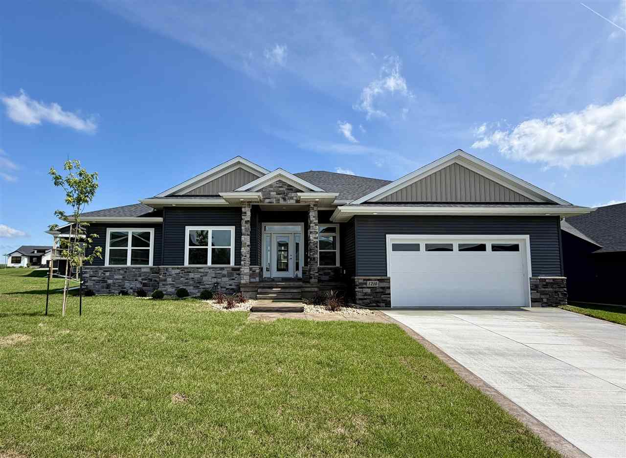 Photo 1 of 64 — 1210 Osage Ln, NorthLiberty, IA 52317