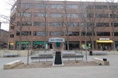 Photo of 125 S Dubuque St C #C, Iowa City, IA 52240 (MLS # 202500923)