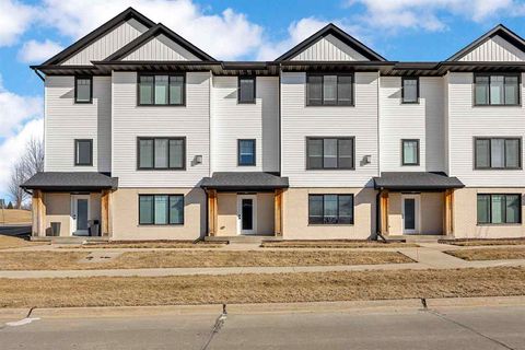 Photo of 290 Kenneth Dr, IowaCity, IA 52245 (MLS # 202601448)