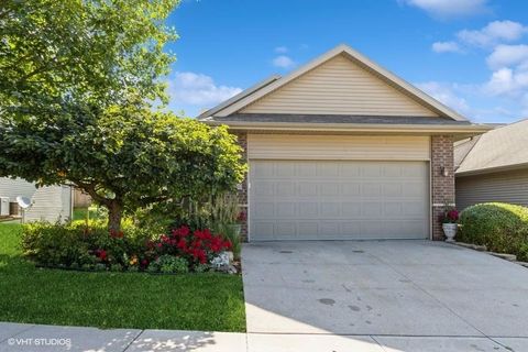 Photo of 150 Broadmoor, Iowa City, IA 52245 (MLS # 202504151)