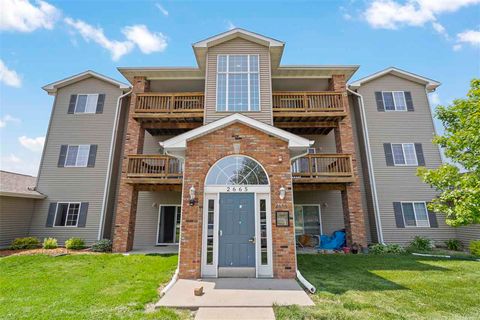 Photo of 2665 Triple Crown Ln 8 #8, Iowa City, IA 52240 (MLS # 202503173)