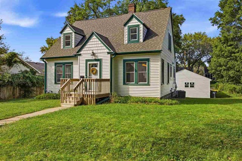 Photo of 1908 G St., IowaCity, IA 52240 (MLS # 202605354)