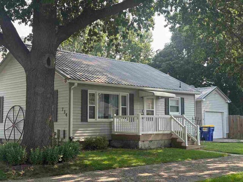 Photo of 734 S 4th Ave, Washington, IA 52353 (MLS # 202604504)