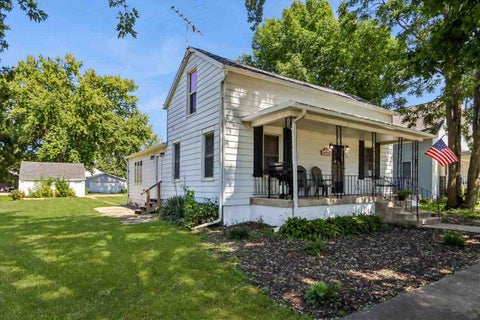 Photo of 528 W Marion Street, Marengo, IA 52301 (MLS # 202605269)