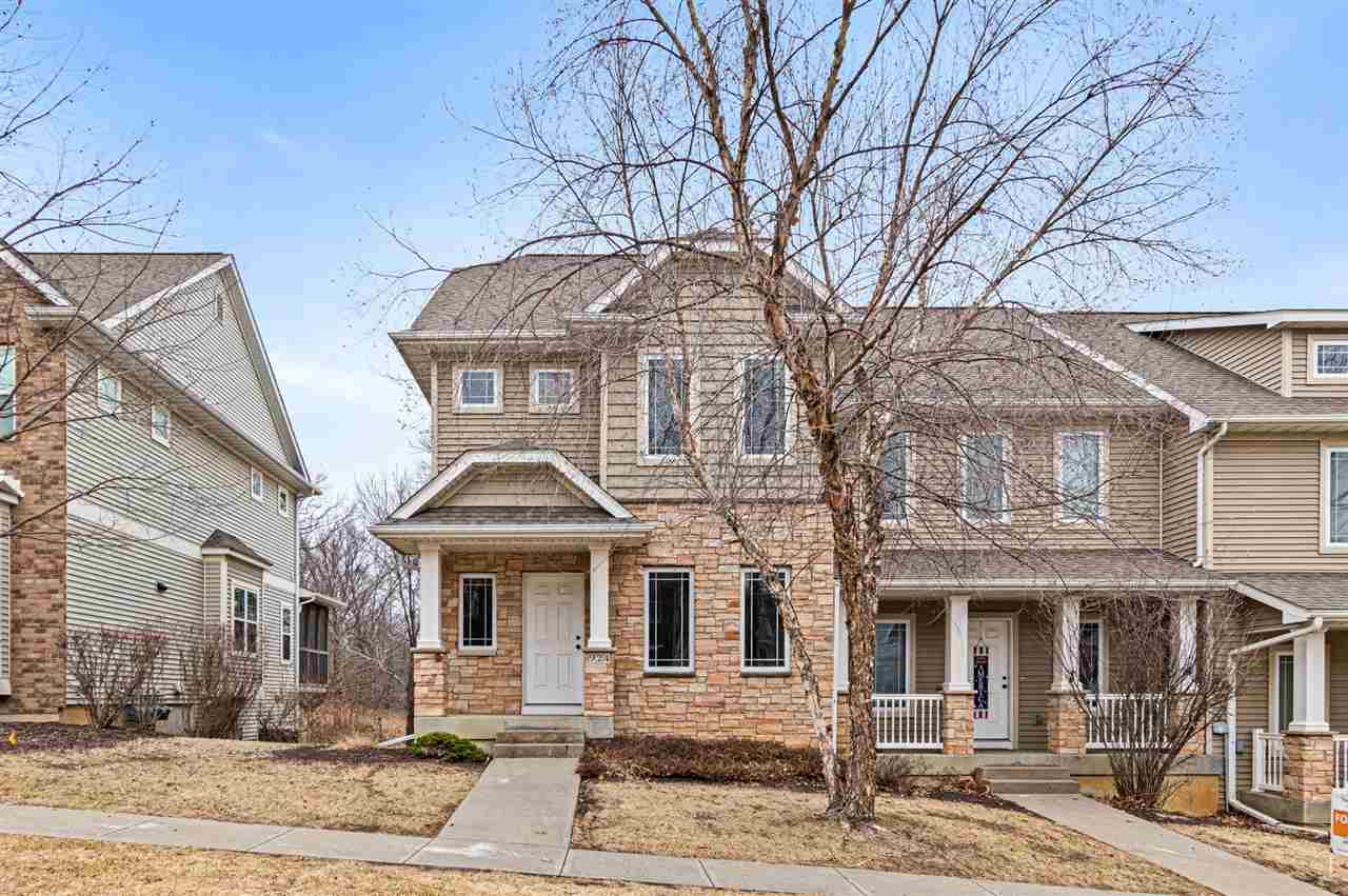 Photo 1 of 21 — 924 Ryan Ct, IowaCity, IA 52246