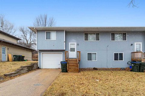 Photo of 1456 Aber Ave, IowaCity, IA 52246 (MLS # 202602280)