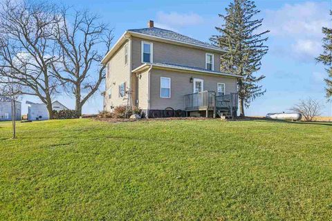 Photo of 2571 York Ave, Winthrop, IA 50682 (MLS # 202507047)