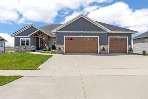 Photo of 1601 Heartland St, Fairfax, IA 52228 (MLS # 202603885)