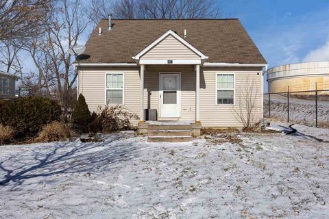 Photo of 601 Fairchild St, Coralville, IA 52241 (MLS # 202600592)