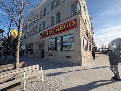 Photo of 103 E College Street 200 #200, IowaCity, IA 52240 (MLS # 202601011)