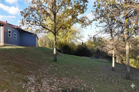 Photo of 1830 310th St, NorthEnglish, IA 52316 (MLS # 202507432)