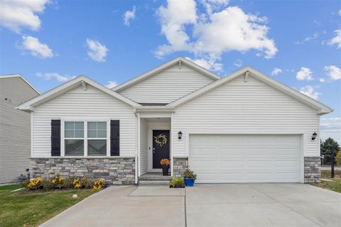 Photo of 300 Pendleton Ave, Coralville, IA 52241 (MLS # 202506873)