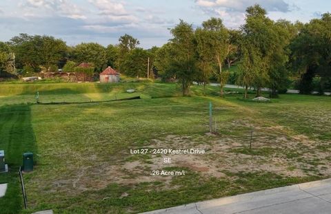 Photo of 2420 Kestrel Dr SE, IA 52403 (MLS # 202506270)