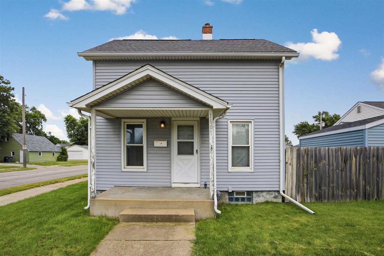 Photo 1 of 21 — 1601 N St, CedarRapids, IA 52404