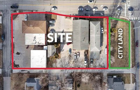 Photo of 2203-2221 Muscatine Ave, IowaCity, IA 52240 (MLS # 202602162)