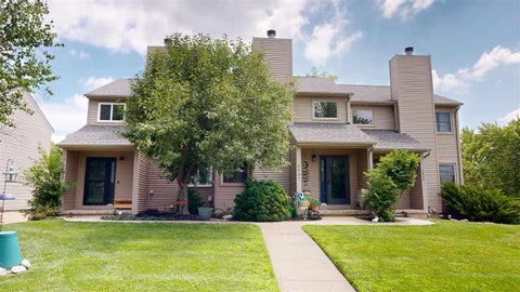 Photo of 2035 Waterford Dr, Coralville, IA 52241 (MLS # 202604905)