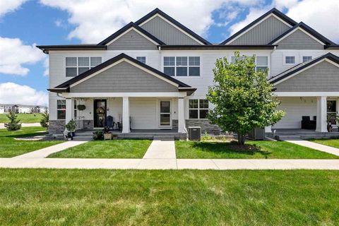 Photo of 2494 Roycroft Aly, Marion, IA 52302 (MLS # 202604117)