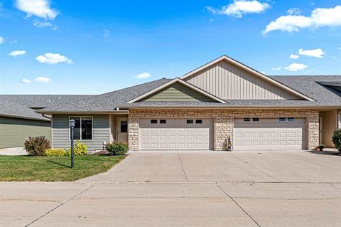 Photo of 46 Renee Ln, IA 52340 (MLS # 202506215)