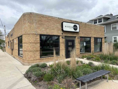 Photo of 1200 NW Ellis Blvd, CedarRapids, IA 52405 (MLS # 202506964)