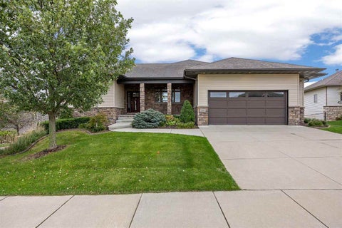 Photo of 1825 Stone Creek Cir, NorthLiberty, IA 52317 (MLS # 202606150)