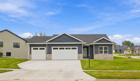 Photo of 1415 Legend Dr, Tiffin, IA 52340 (MLS # 202605636)