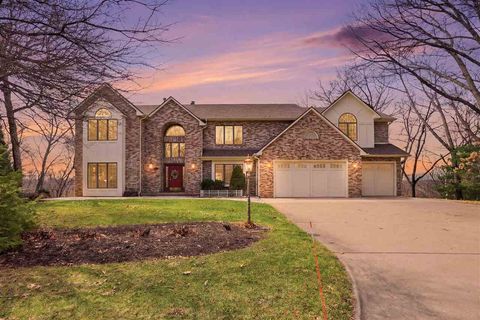 Photo of 3655 Forest Gate Dr NE, IowaCity, IA 52240 (MLS # 202601982)